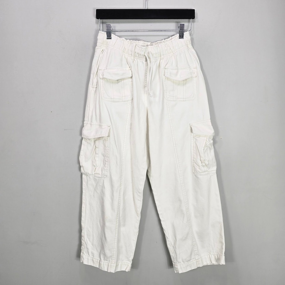Aritzia Wilfred Free Cargo Pants Women's‎ 8 White Utility Pull On Cropped Ankle